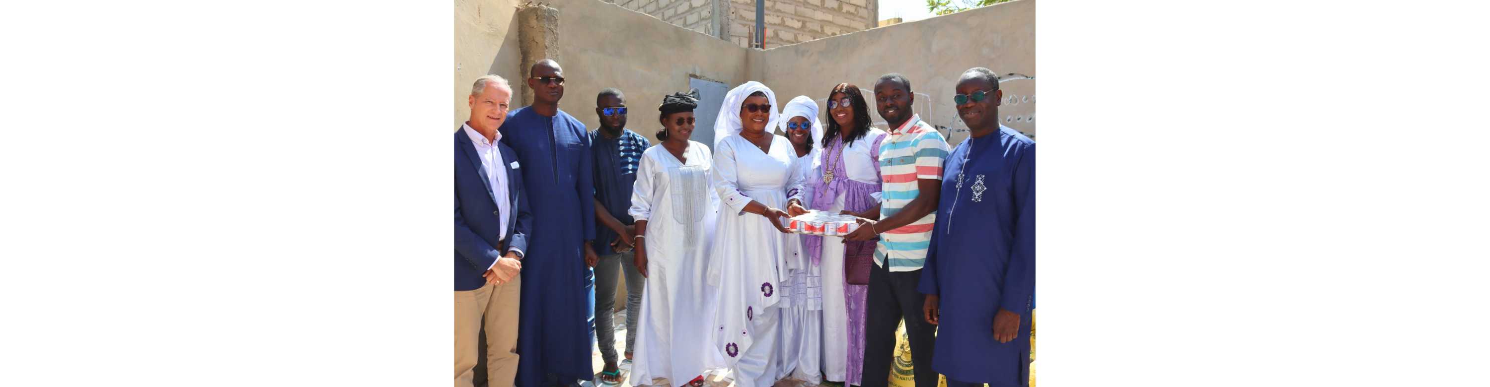 AFSI : Remise de dons au Centre DELOSSI