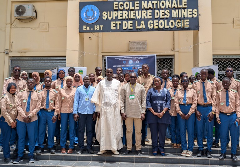 Carrières : Journées Scientifiques et Culturelles de l'ENSMG 