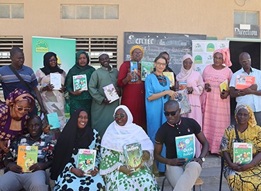 Fondation SOCOCIM : 5000 livres offerts pour soutenir l'éducation dans le Département de Rufisque