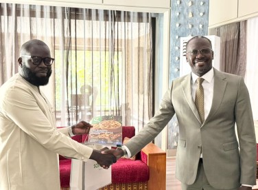 Visite de la SONACOS à SOCOCIM Industries